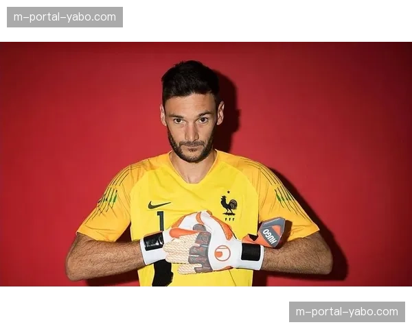 挪威格雷格森远射能力：中场外围重炮轰门，考验法国门将洛里反应速度